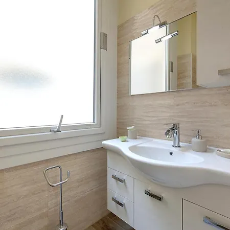 Apartment Nise Duomo *